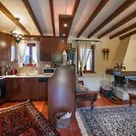 Livadi Cozy בקתה