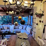 Chalet Livadi Cozy *