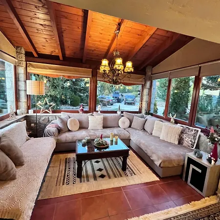 Chalet Livadi Cozy